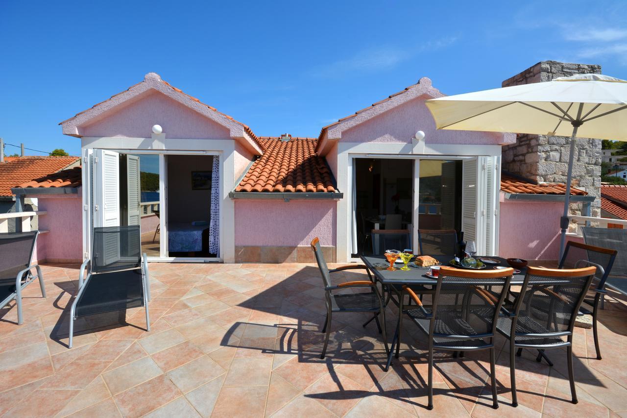 Villa Paris Nečujam 外观 照片