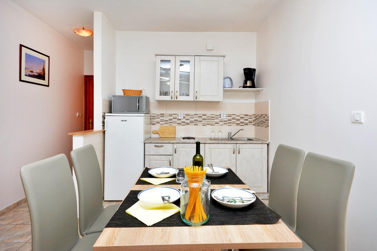 Villa Paris Nečujam 外观 照片