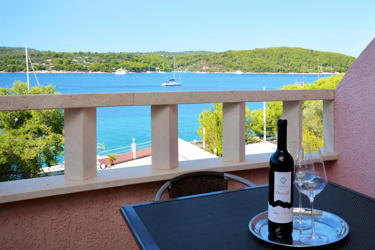 Villa Paris Nečujam 外观 照片