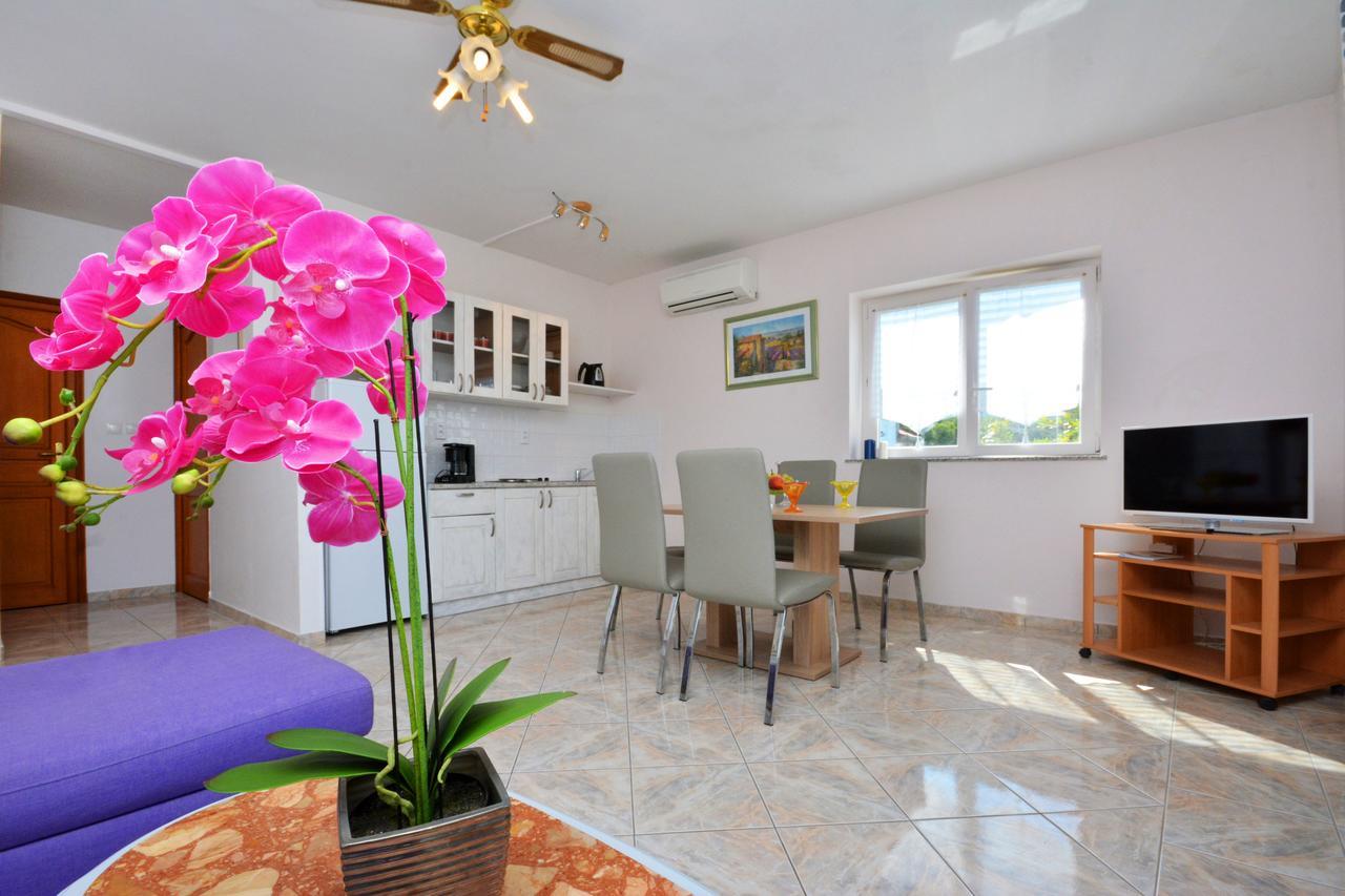 Villa Paris Nečujam 外观 照片