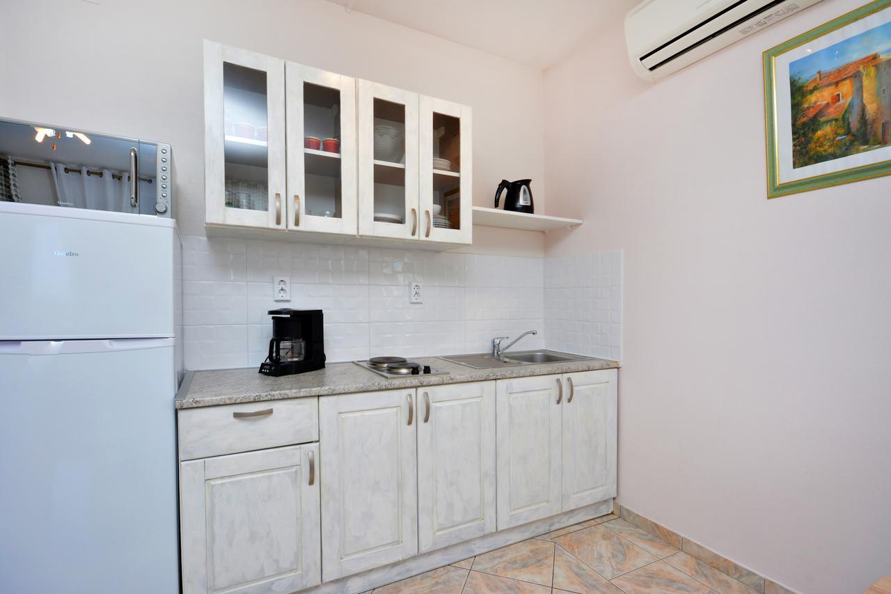 Villa Paris Nečujam 外观 照片